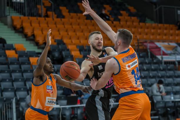 友创造了大 友创造了大